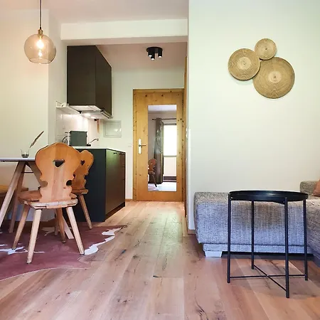 Alpenflair Apartment Mit Balkon - Inkl Parkplatz #2 Innsbruck Exterior foto
